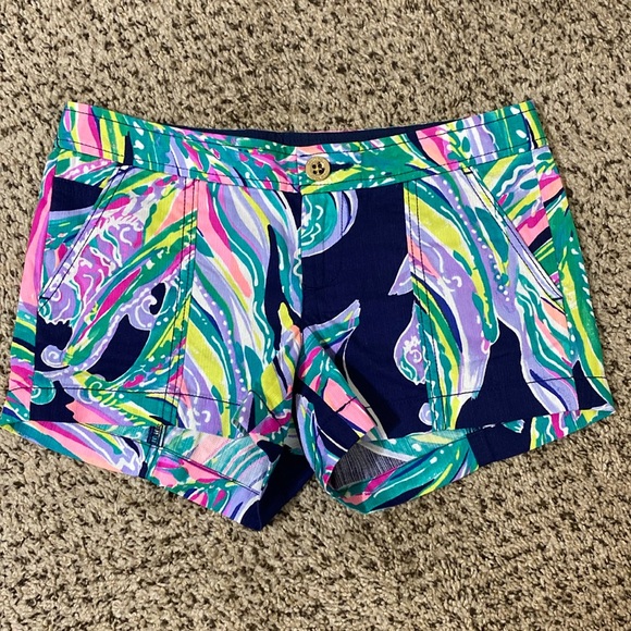 NWOT Callahan Stretch Short low rise 2" inseam in paisley swirl print - size 00 - Picture 1 of 7